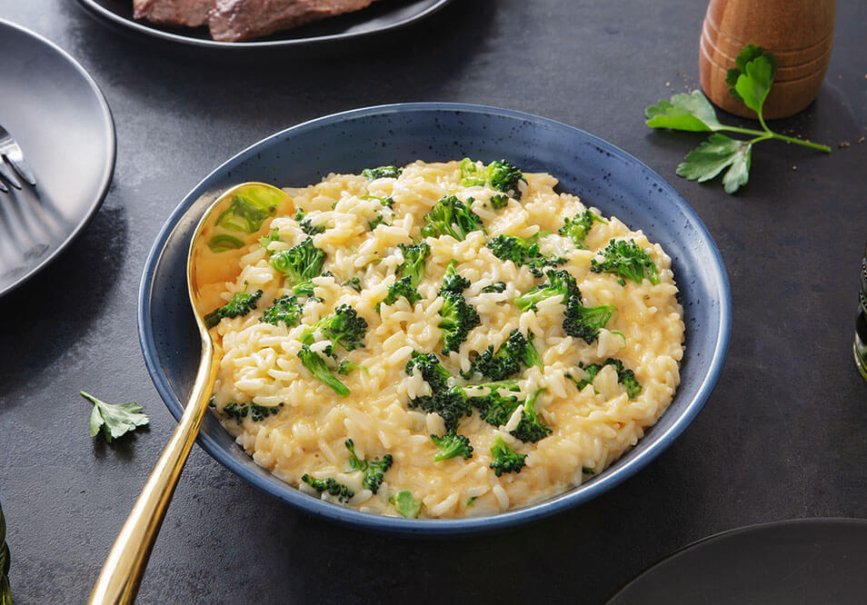 2 Servings of Creamy White Cheddar Broccoli and Jasmine Rice