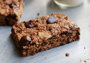 Almond Butter Chocolate Chip Energy Bar