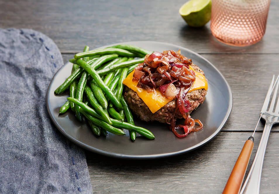 Grass-Fed Bison Burger with Cabernet Onions, Wisconsin Cheddar and Green Beans