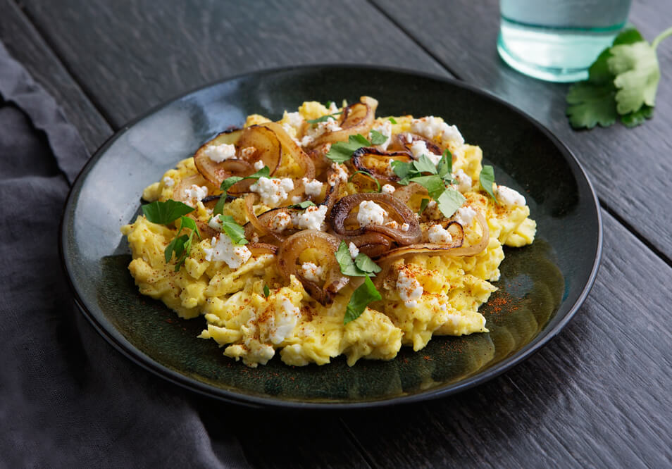 Scrambled Eggs and Caramelized Onions with Goat Cheese