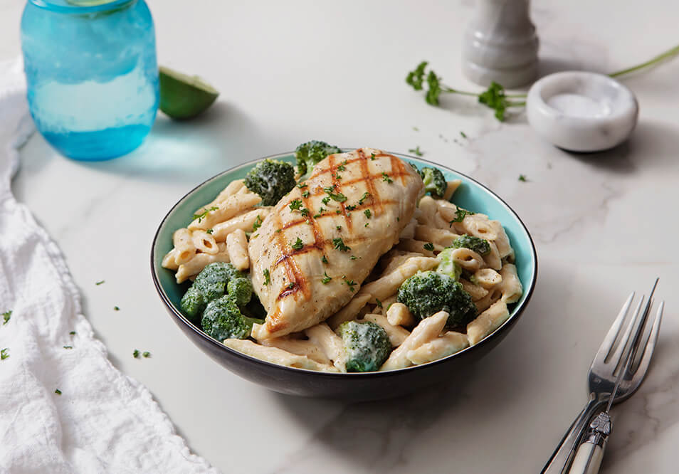 Grilled Chicken and Broccoli Cauli-Fredo over Organic Gluten-Free Pasta